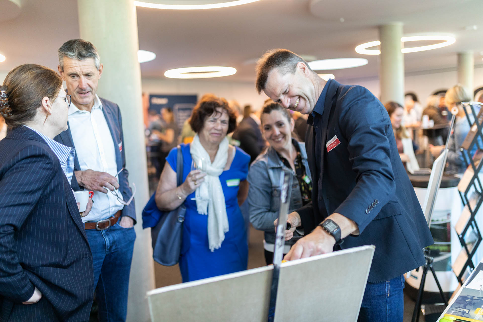 Schoolbouwformule workshop : Effecten van het pedagogisch project op binnenruimte, buitenruimte en inrichting van scholen