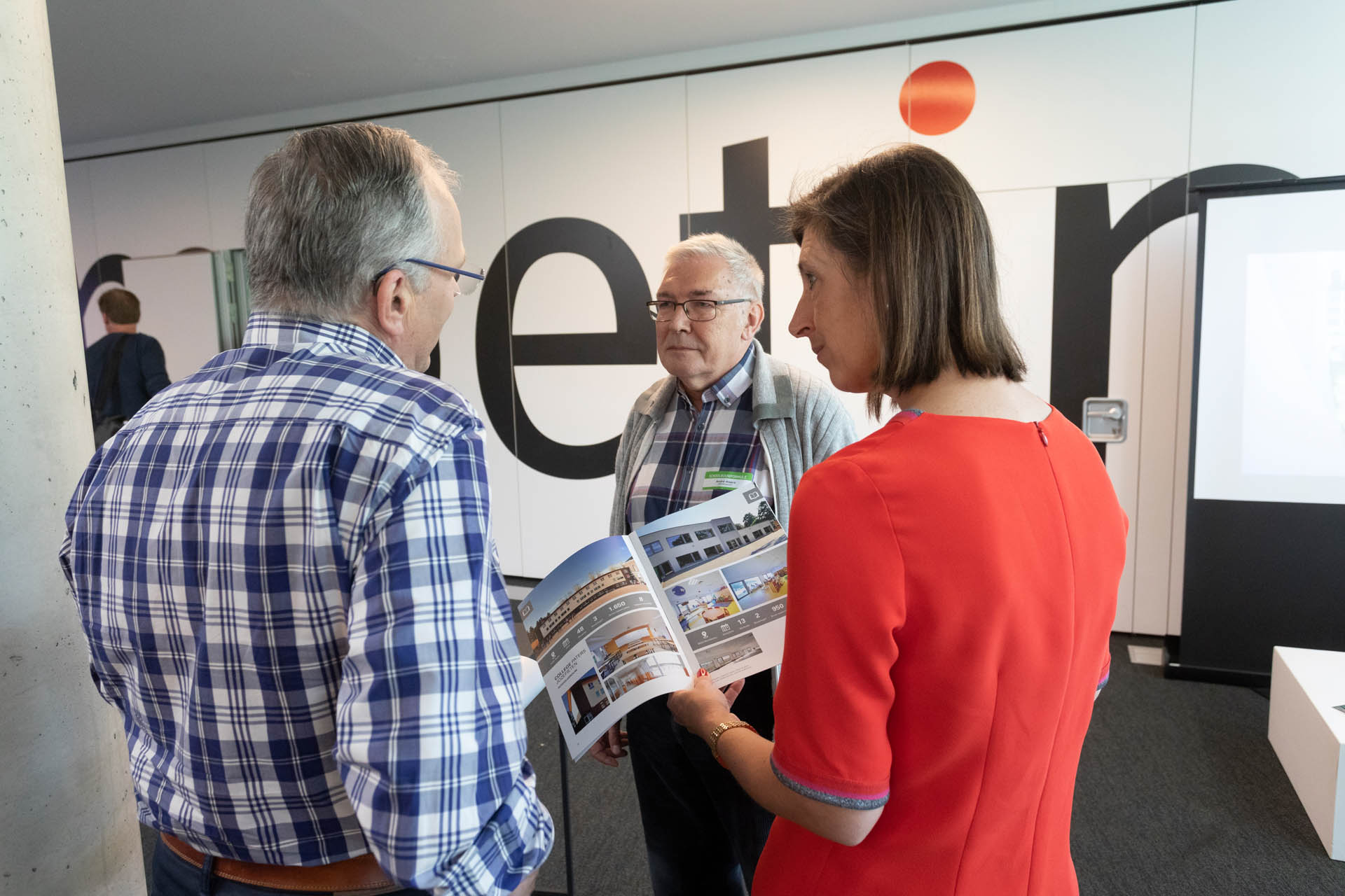 Schoolbouwformule workshop : Effecten van het pedagogisch project op binnenruimte, buitenruimte en inrichting van scholen