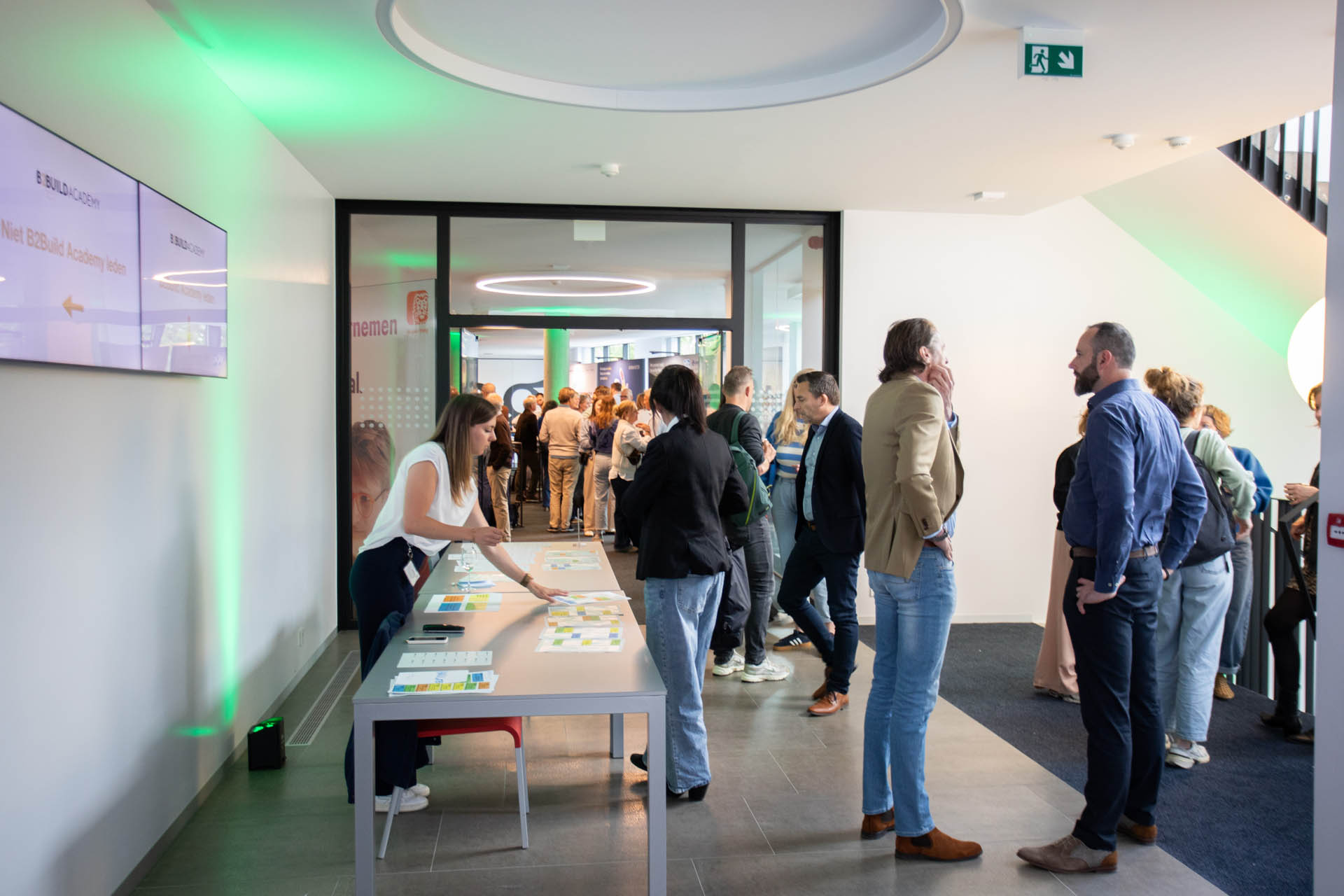 Handvatten voor circulaire schoolbouw