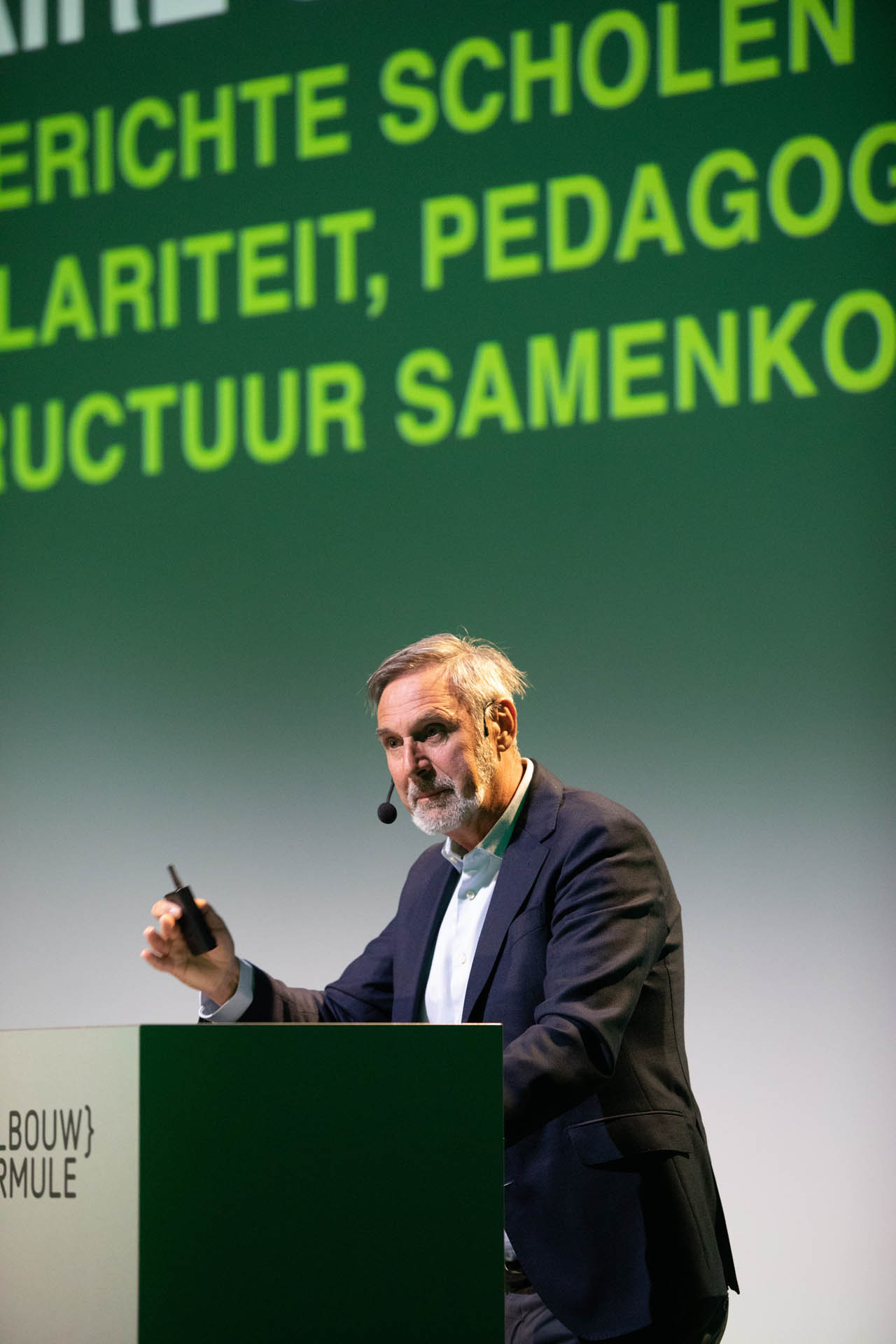Handvatten voor circulaire schoolbouw