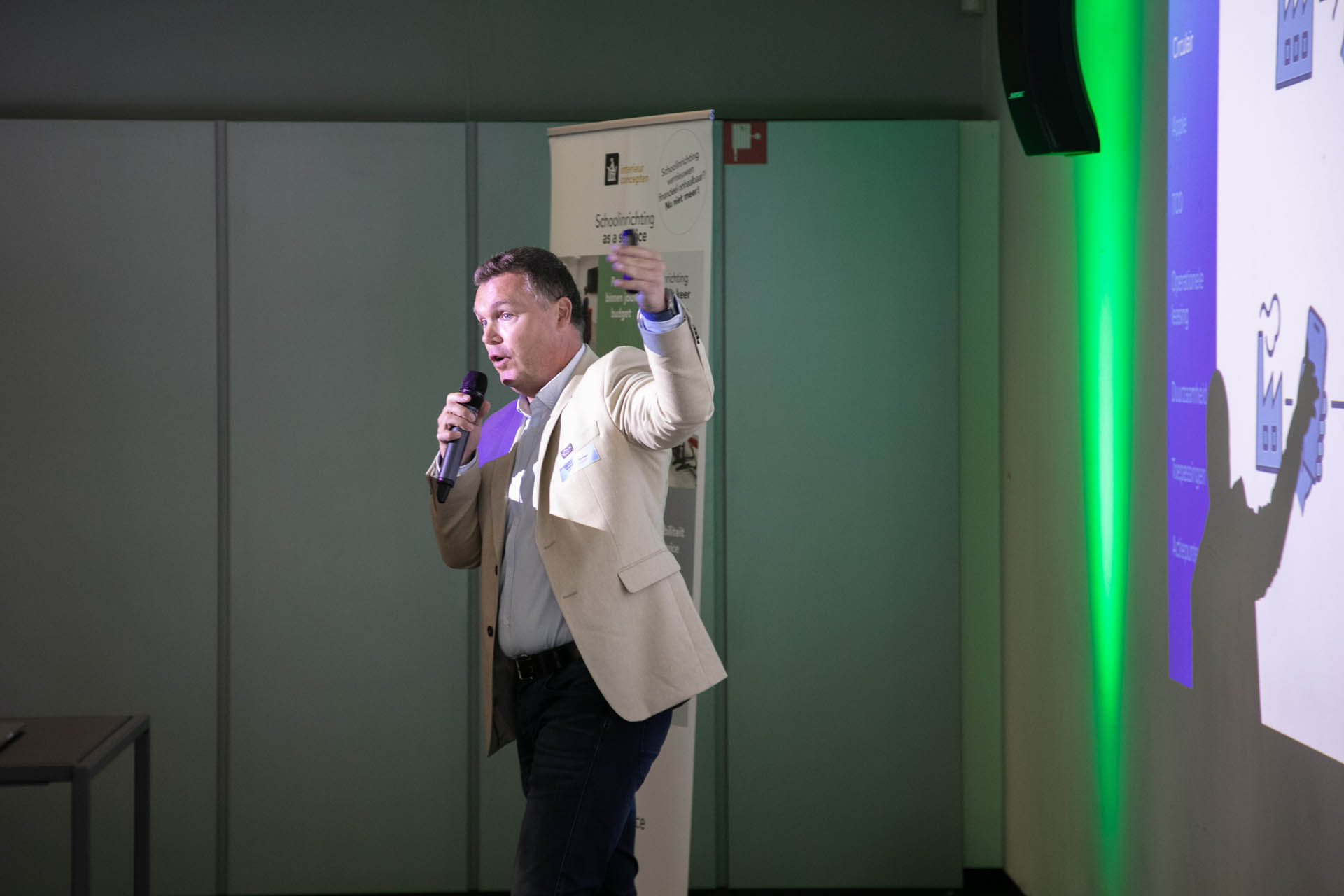 Handvatten voor circulaire schoolbouw
