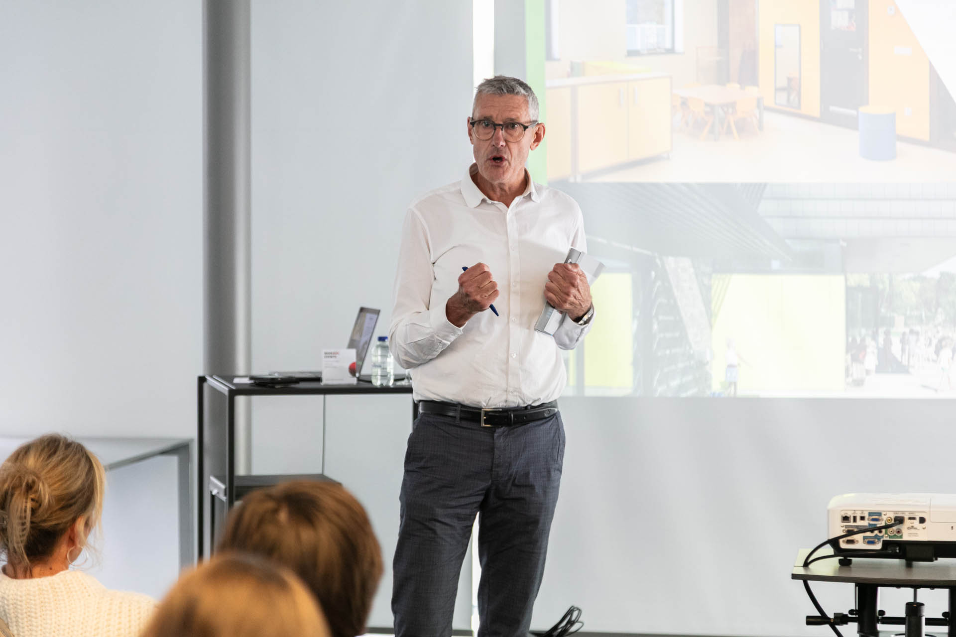 Handvatten voor circulaire schoolbouw